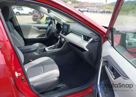 2021 Toyota Rav4 Xle из США, поврежденный, VIN 2T3P1RFV3MW230099